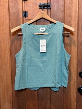 Pact Women's Sleeveless Boxy Crop Top in Seafoam Green